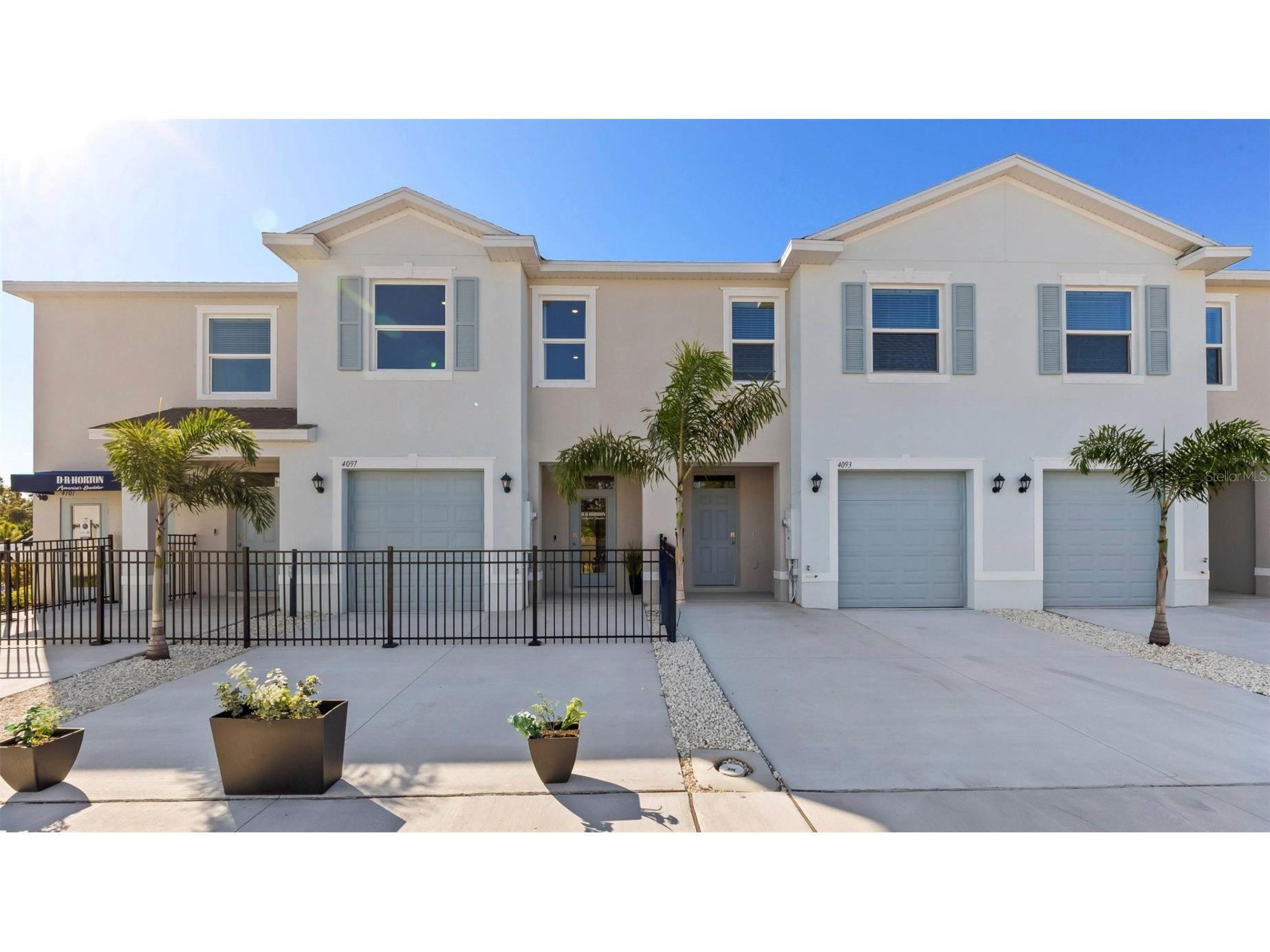 4060 Gold Dust Lane Sarasota FL 34243 A4684324 image2