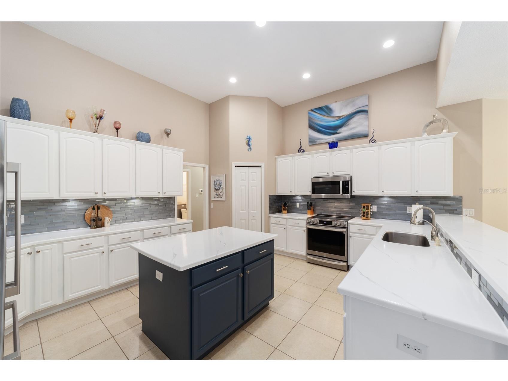 4060 S Kenvera Loop Inverness FL 34450 OM722826 image24