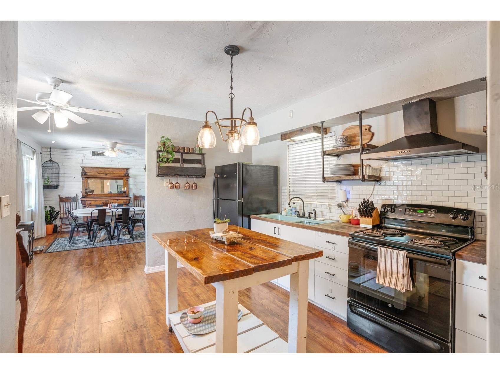4060 Webber Street Sarasota FL 34232 A4691042 image12