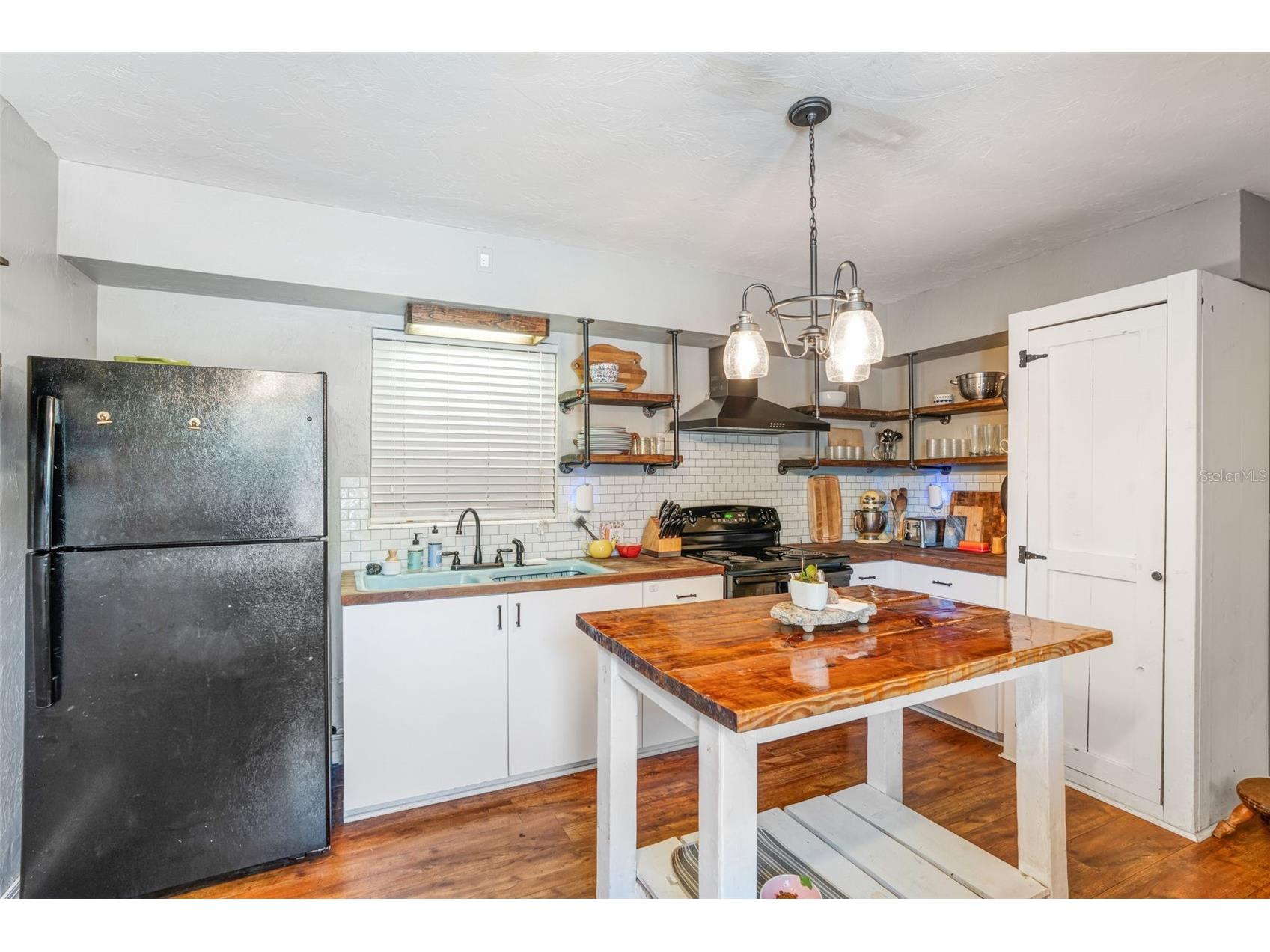 4060 Webber Street Sarasota FL 34232 A4691042 image14