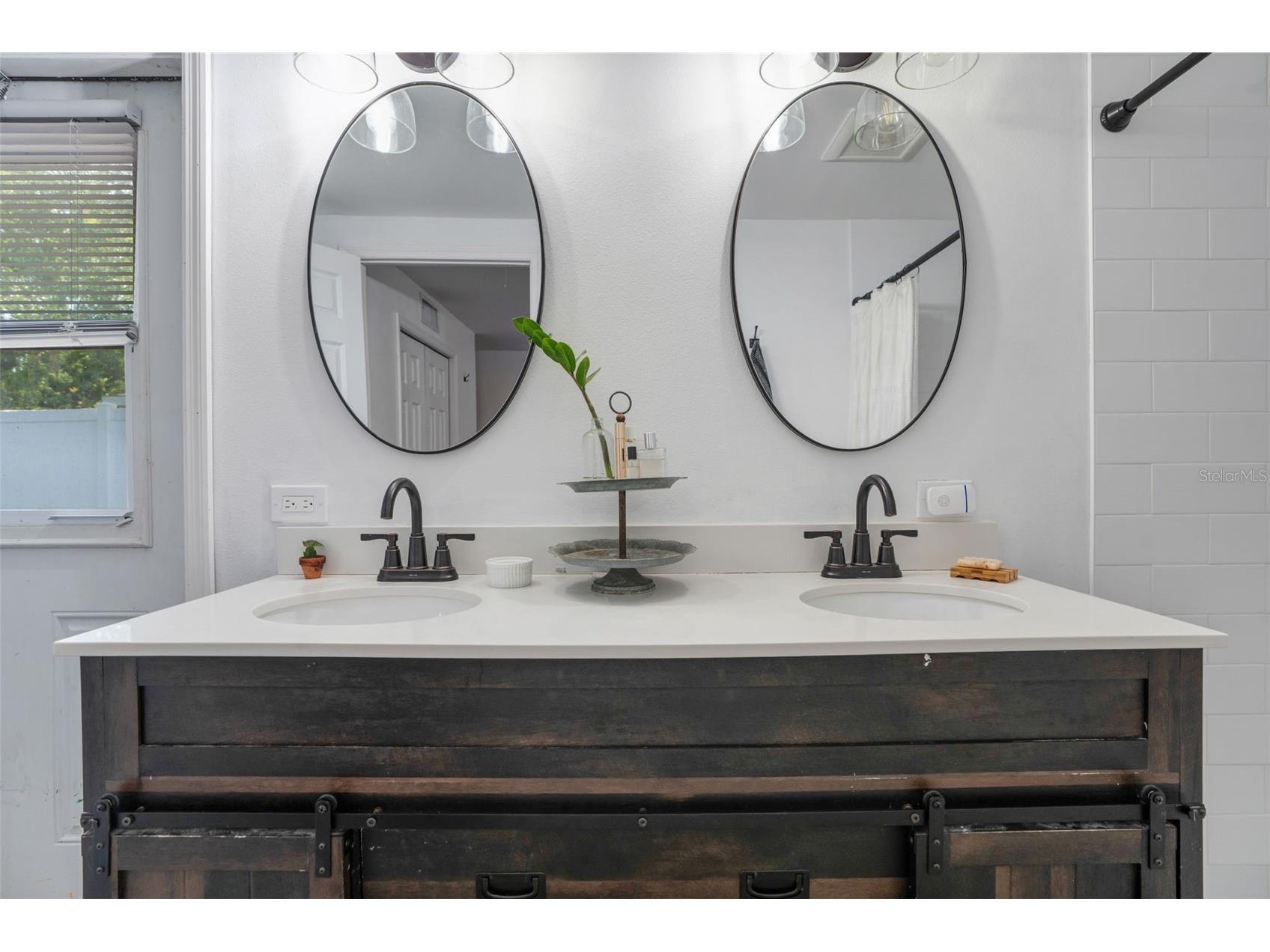 4060 Webber Street Sarasota FL 34232 A4691042 image31