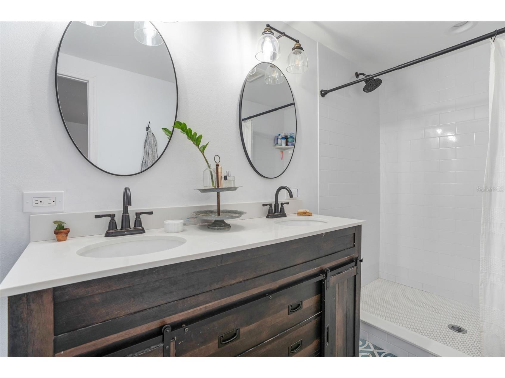 4060 Webber Street Sarasota FL 34232 A4691042 image32