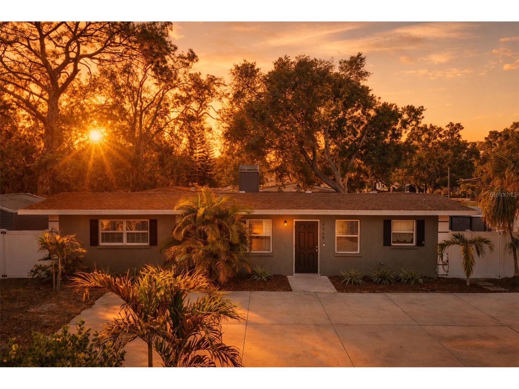4060 Webber Street Sarasota FL 34232 A4691042 image5