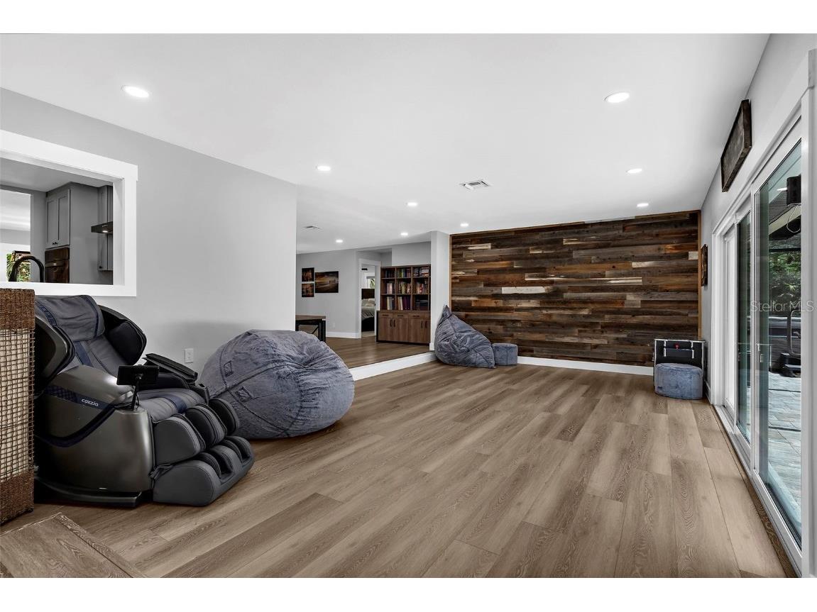 4060 Woodland Boulevard North Port FL 34291 N6139776 image16