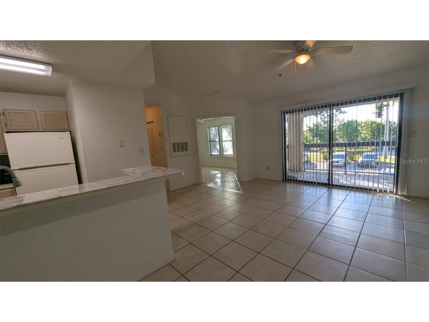 4061 Crockers Lake Boulevard #23 Sarasota FL 34238 A4674425 image2