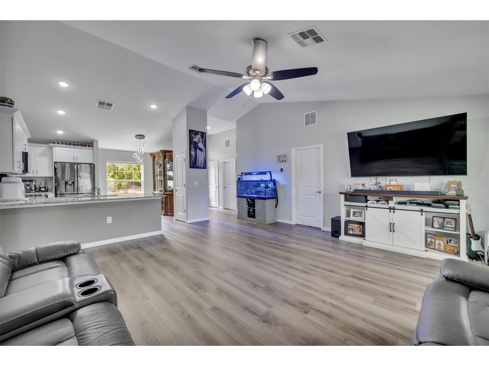 40610 E Fourth Avenue Umatilla FL 32784 G5112562 image11