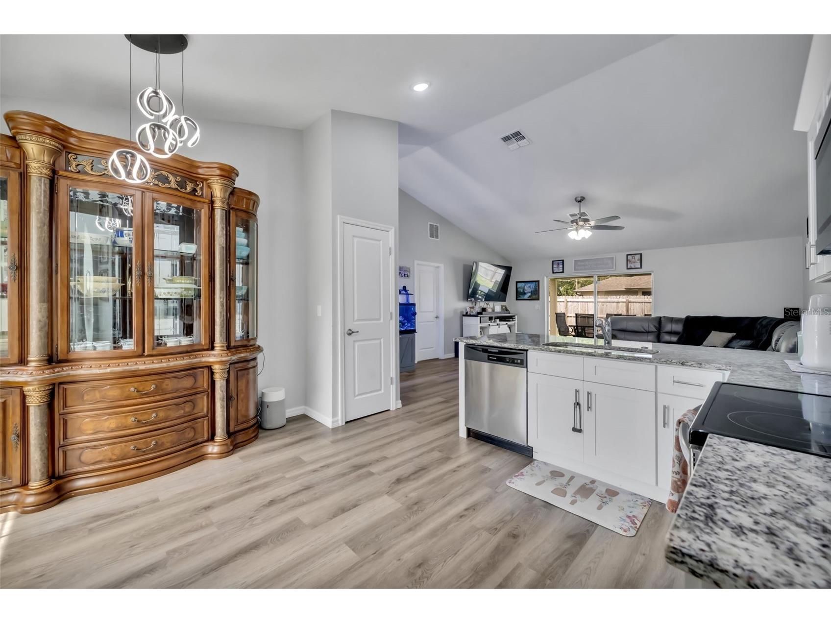 40610 E Fourth Avenue Umatilla FL 32784 G5112562 image17