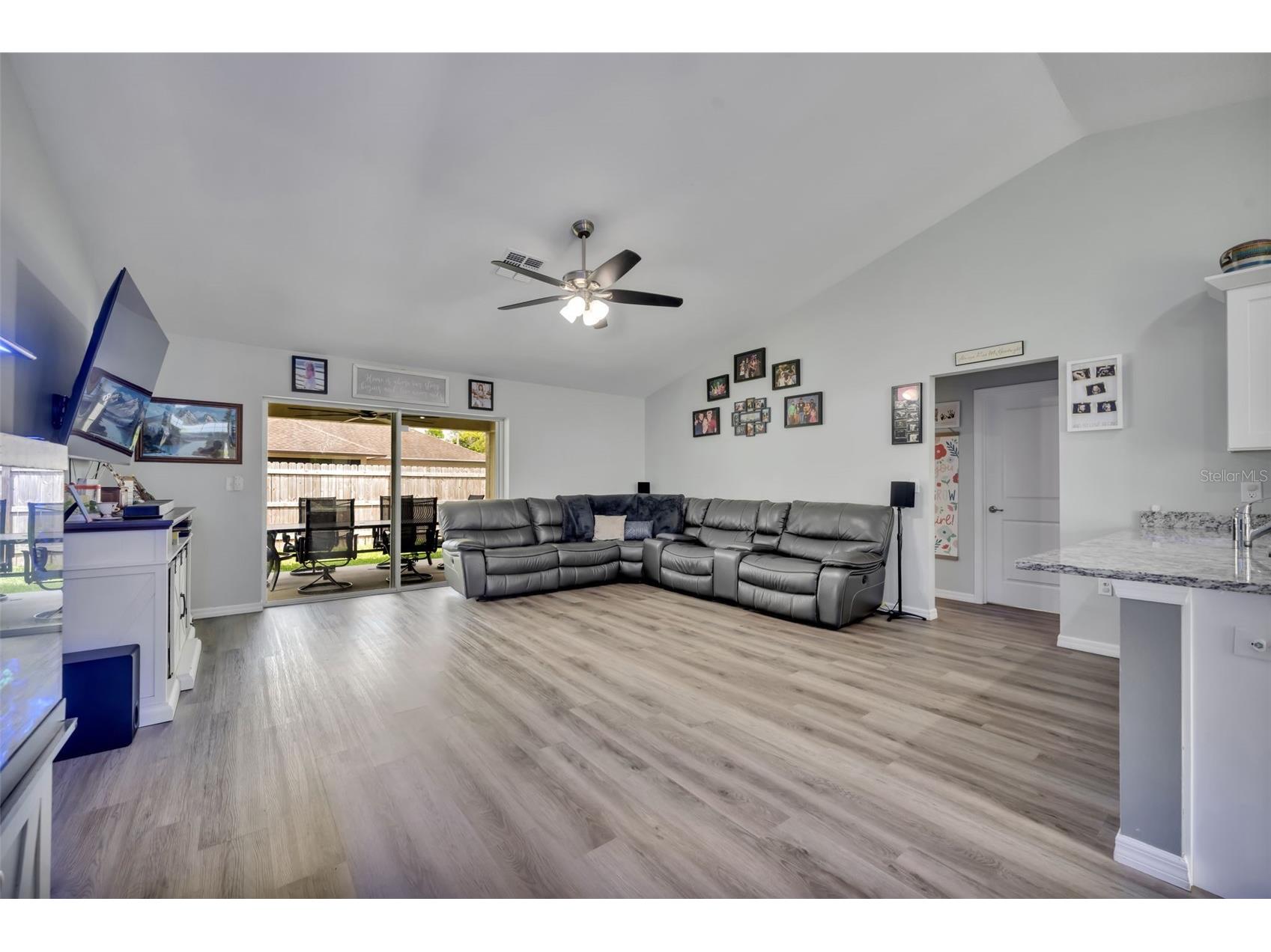 40610 E Fourth Avenue Umatilla FL 32784 G5112562 image7