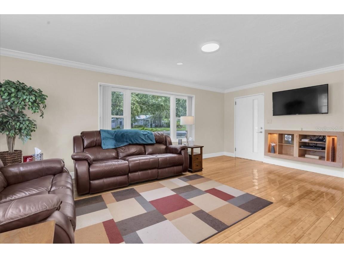 4062 9th Avenue N Saint Petersburg FL 33713 TB8408905 image9