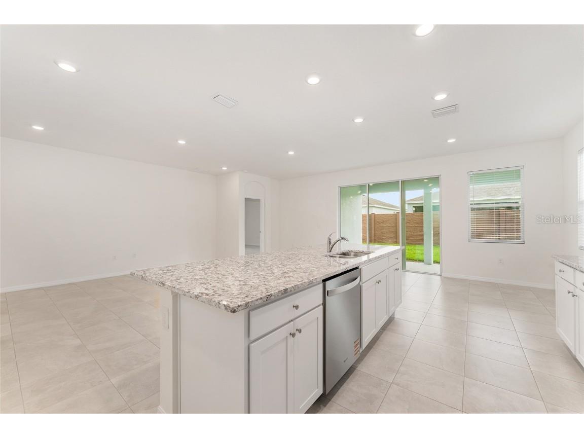 4062 NW 48th Terrace Road Ocala FL 34482 OM706186 image16