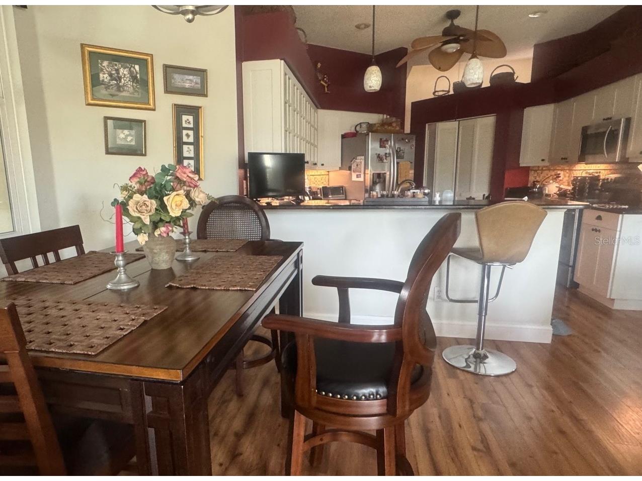 4062 Westbourne Circle Sarasota FL 34238 A4686227 image3