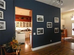 4062 Westbourne Circle Sarasota FL 34238 A4686227 image7