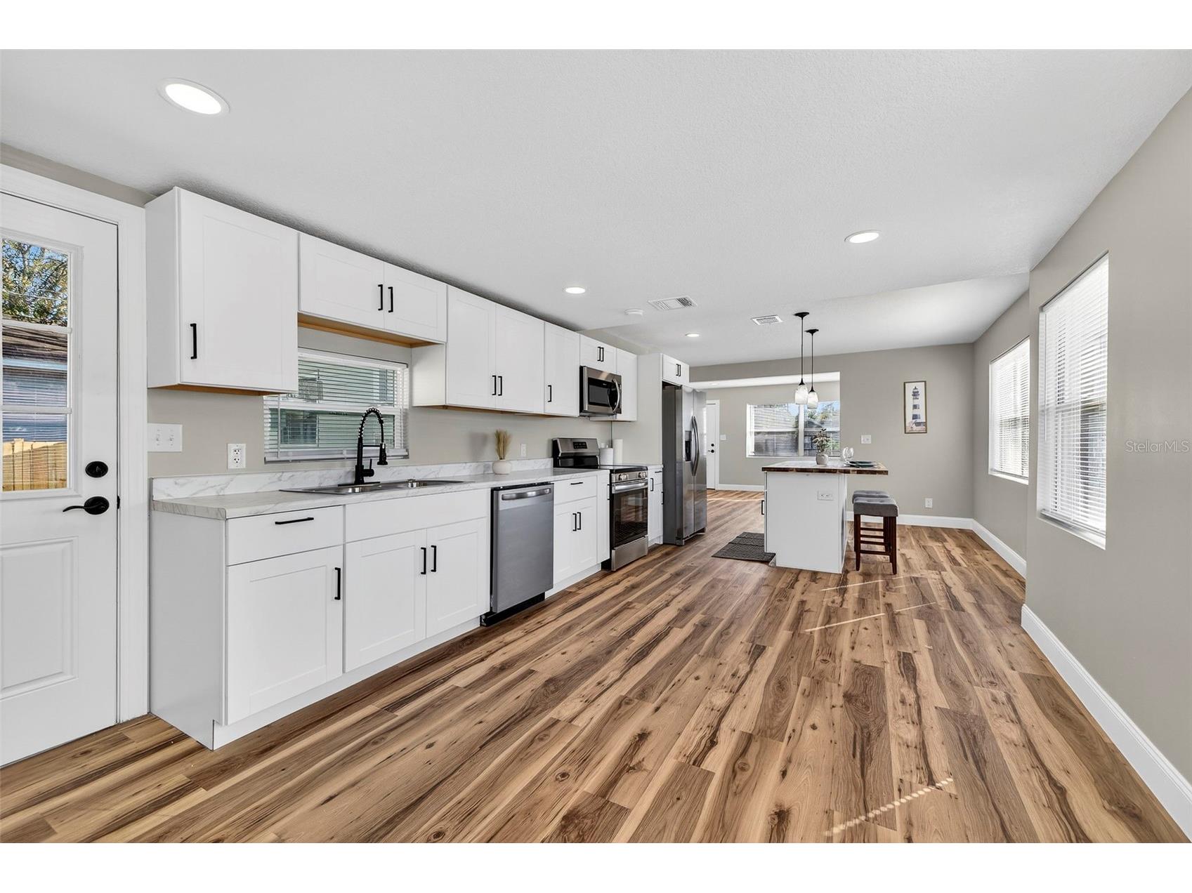 4063 2nd Avenue S Saint Petersburg FL 33711 TB8471162 image14