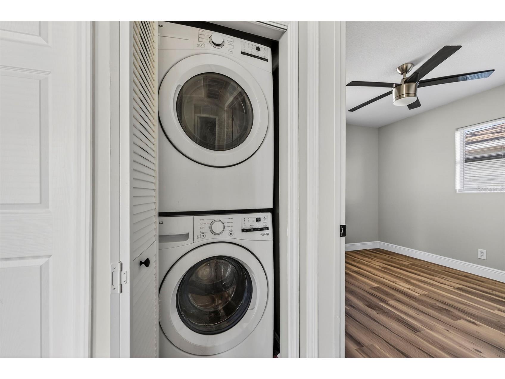 4063 2nd Avenue S Saint Petersburg FL 33711 TB8471162 image25