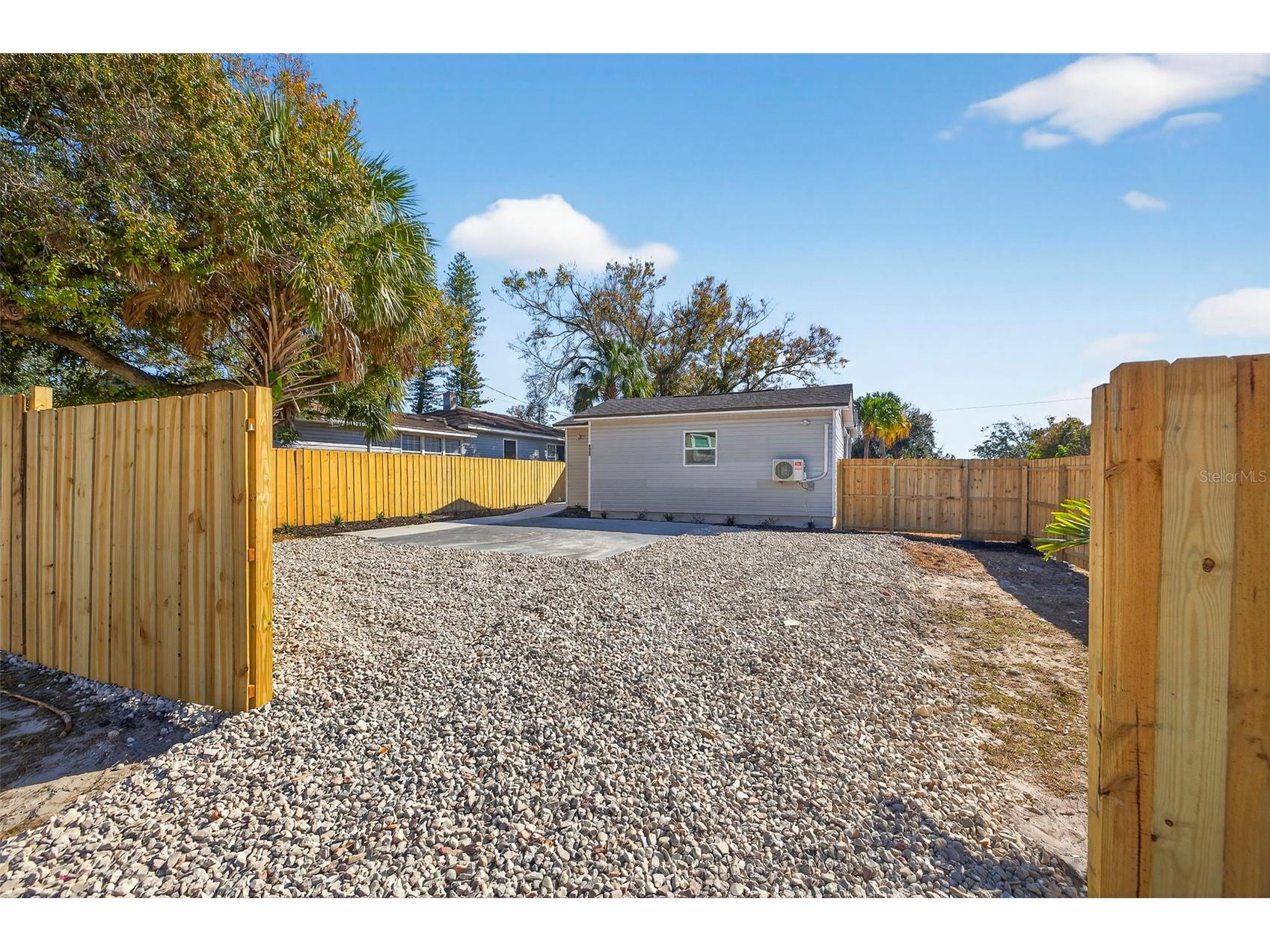 4063 2nd Avenue S Saint Petersburg FL 33711 TB8471162 image28