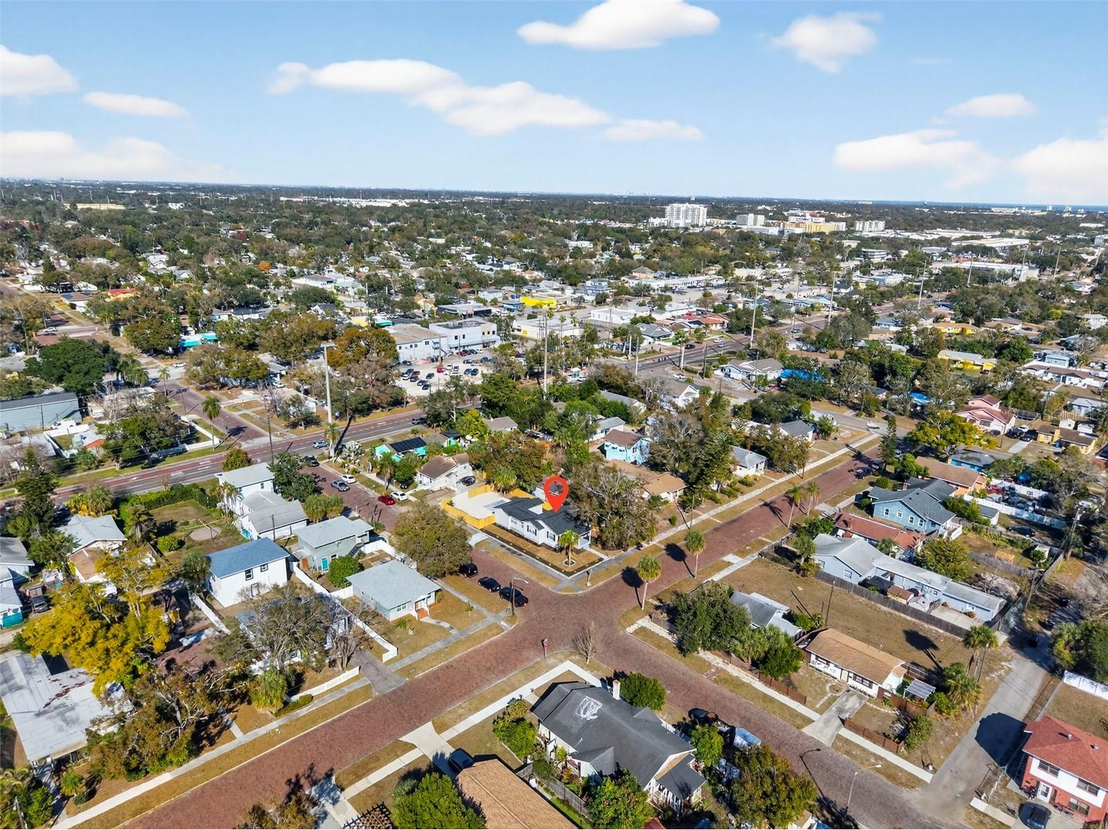 4063 2nd Avenue S Saint Petersburg FL 33711 TB8471162 image33