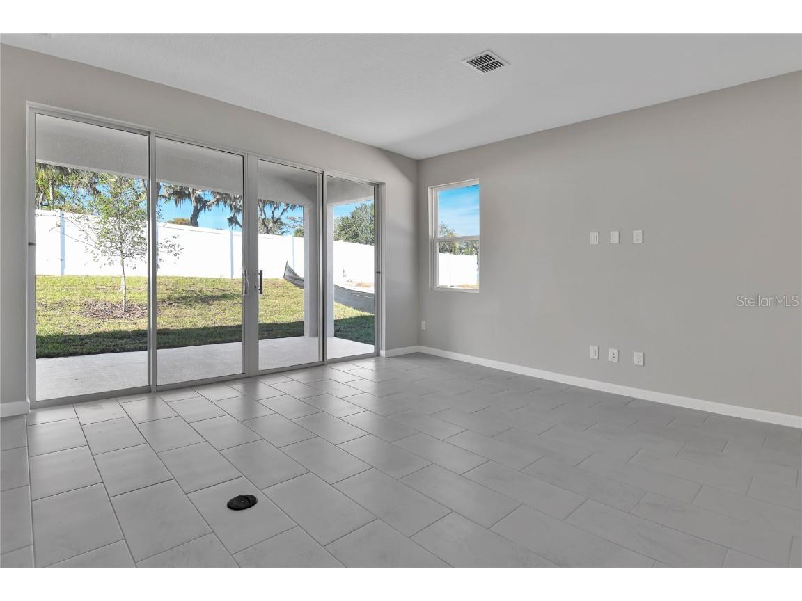 4063 Bannock Avenue Tavares FL 32778 S5107877 image7