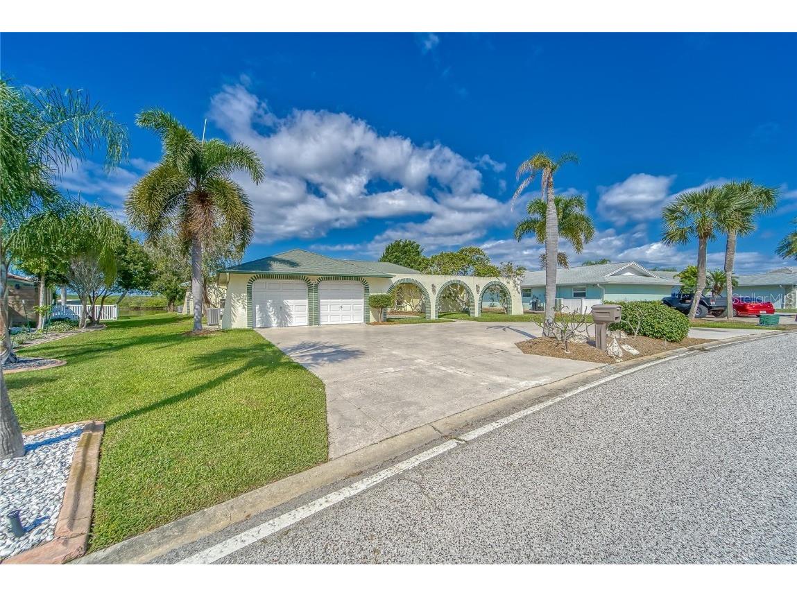 4063 Marine Parkway New Port Richey FL 34652 - GULF OF MEXICO U8182573 image1