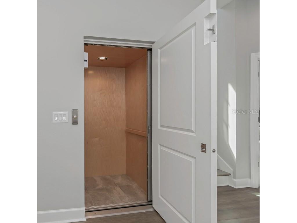 4063 Rocky Shores Drive Tampa FL 33634 TB8439881 image28