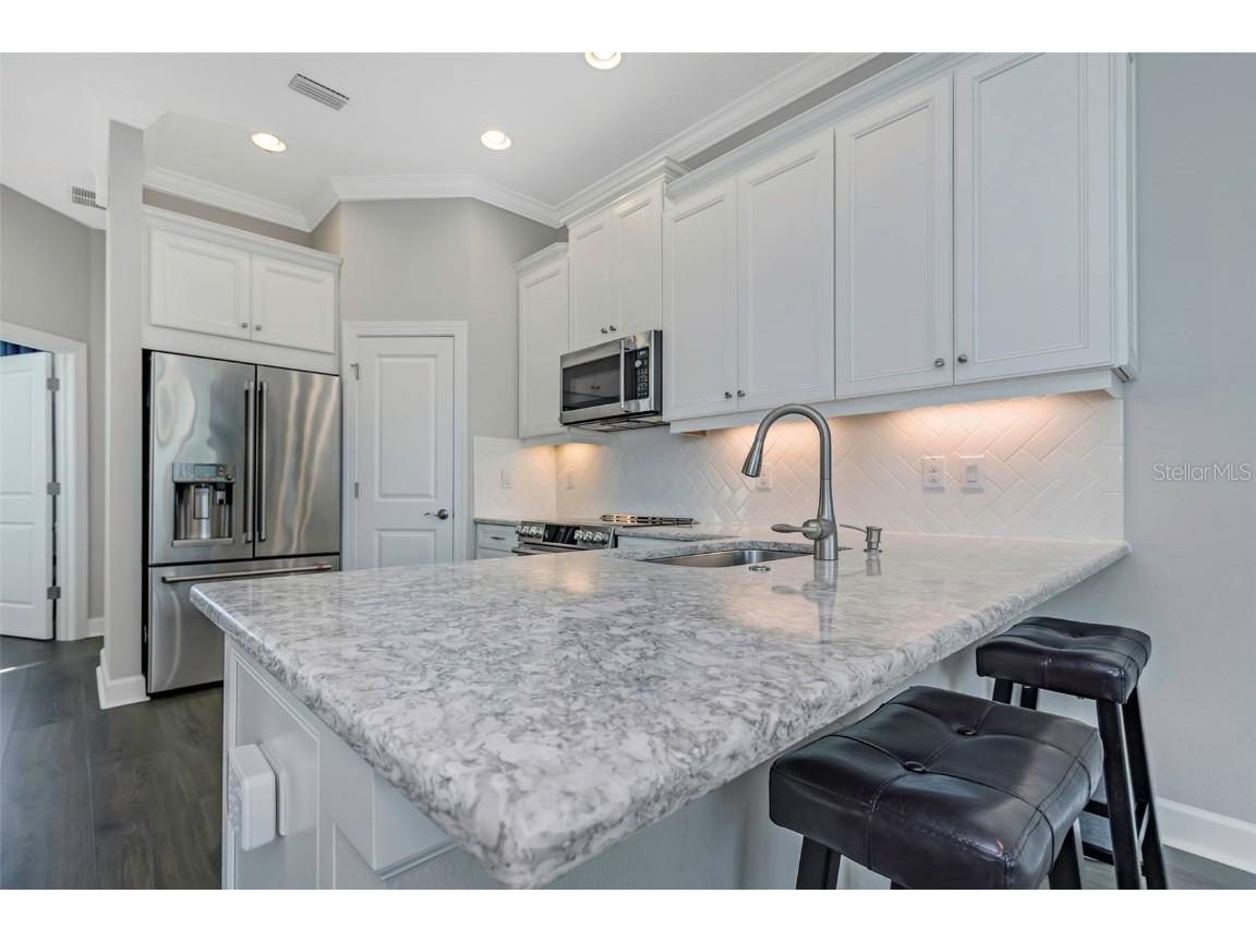 4063 Rocky Shores Drive Tampa FL 33634 TB8439881 image5