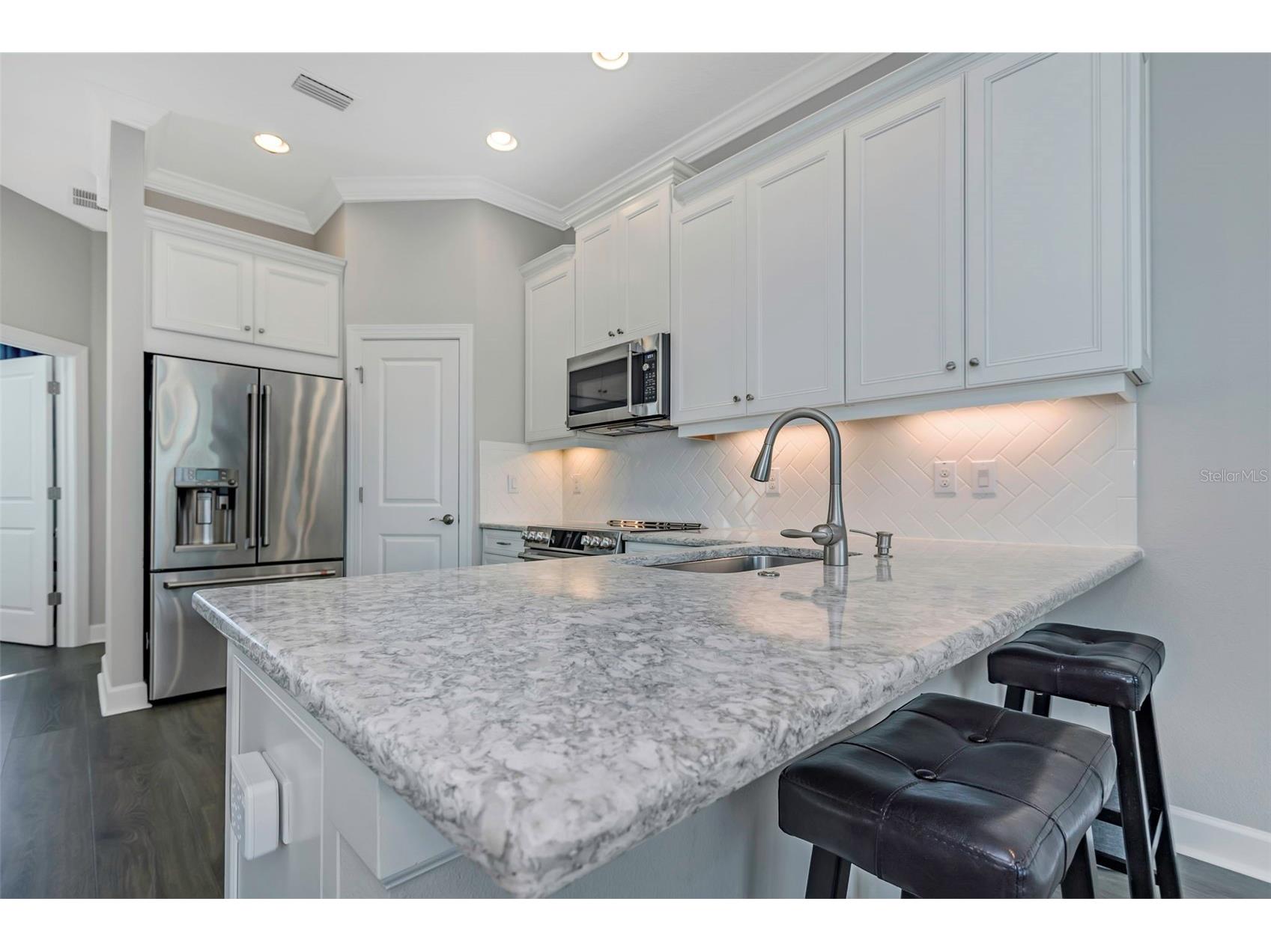 4063 Rocky Shores Drive Tampa FL 33634 TB8523990 image5