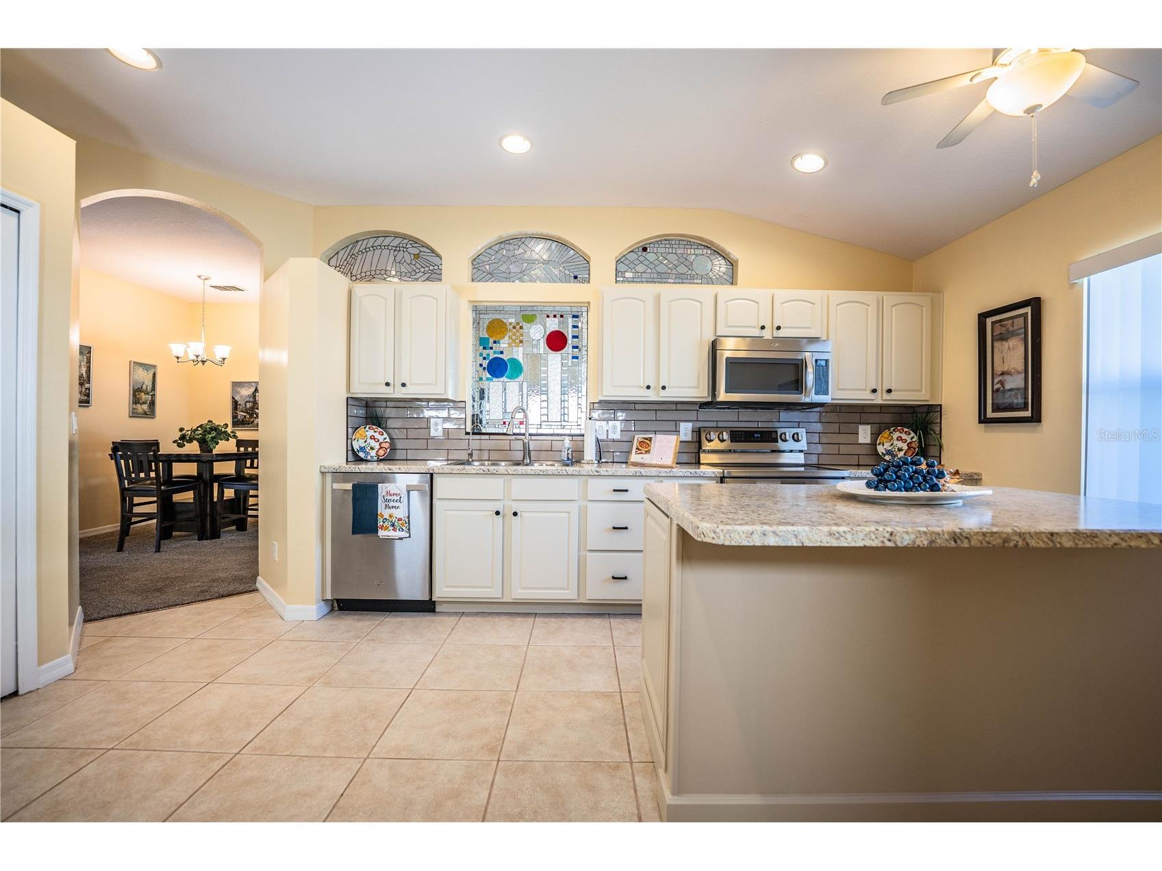 4064 Carteret Drive Winter Haven FL 33884 L4959256 image2