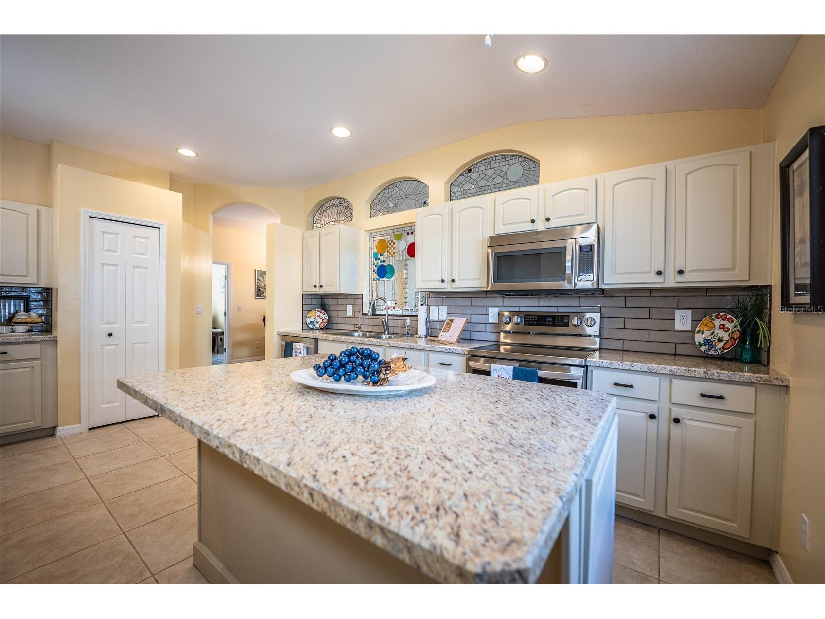 4064 Carteret Drive Winter Haven FL 33884 L4959256 image8