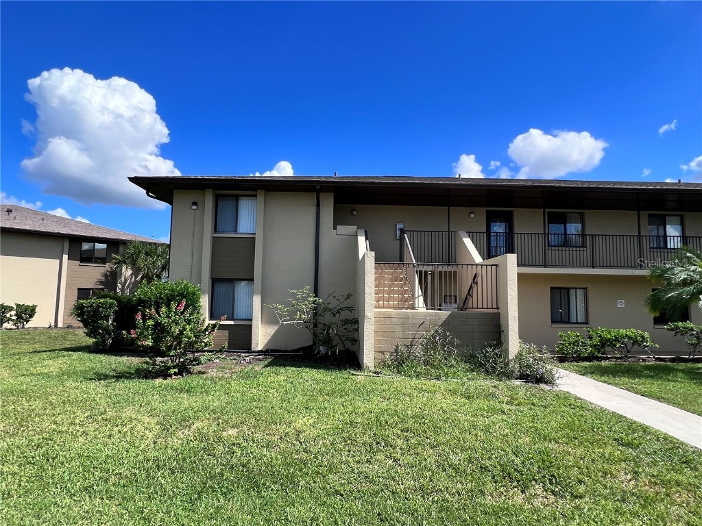 4064 Oakview Drive #D1 Port Charlotte FL 33980 C7481341 image1