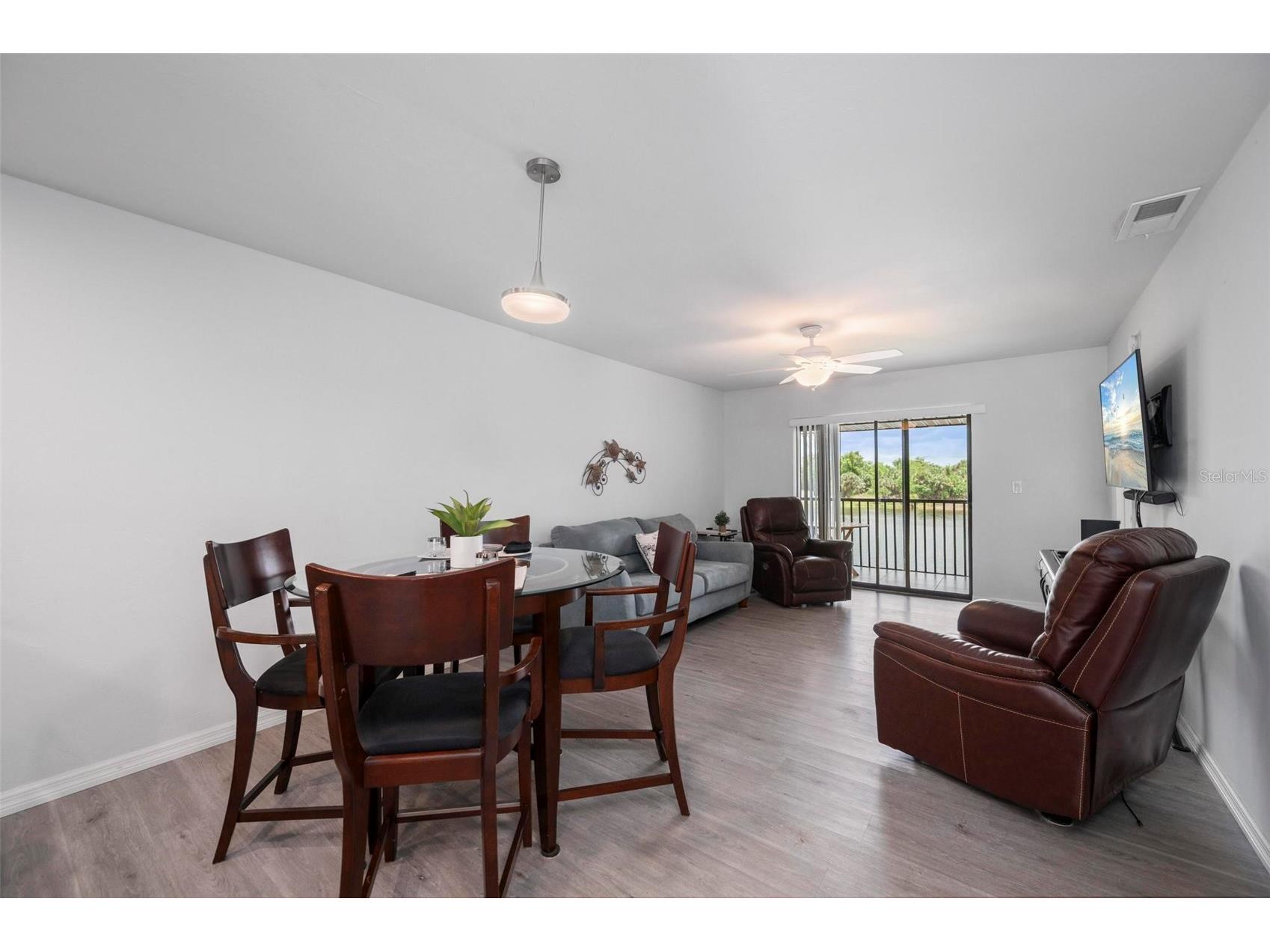 4064 Oakview Drive #D9 Port Charlotte FL 33980 C7526429 image13
