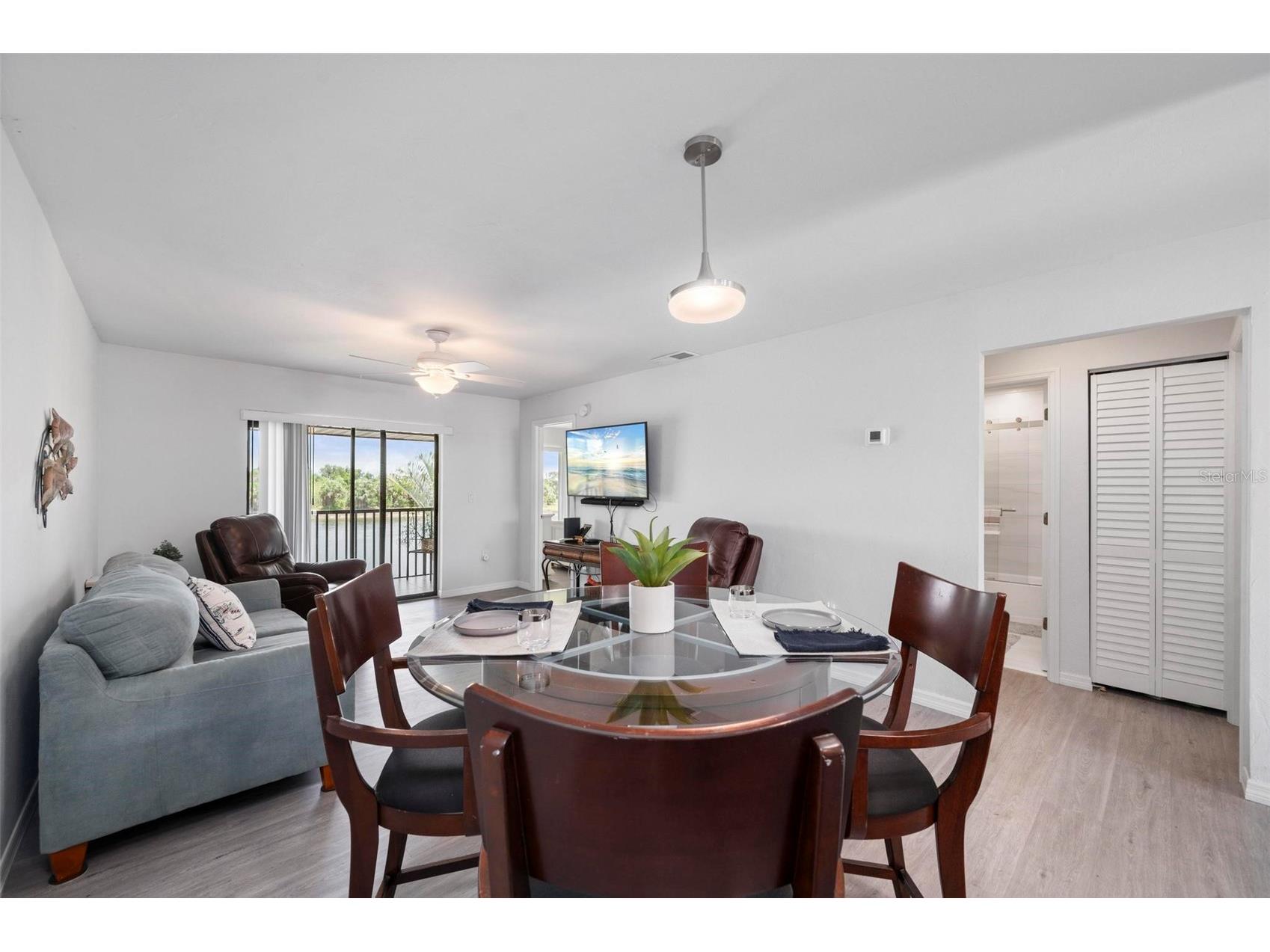 4064 Oakview Drive #D9 Port Charlotte FL 33980 C7526429 image14