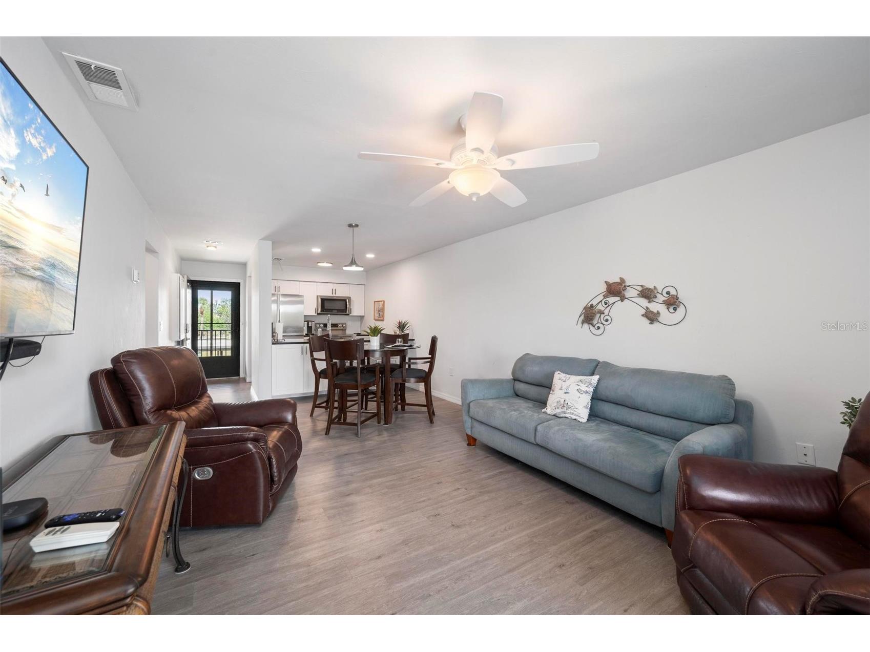 4064 Oakview Drive #D9 Port Charlotte FL 33980 C7526429 image16