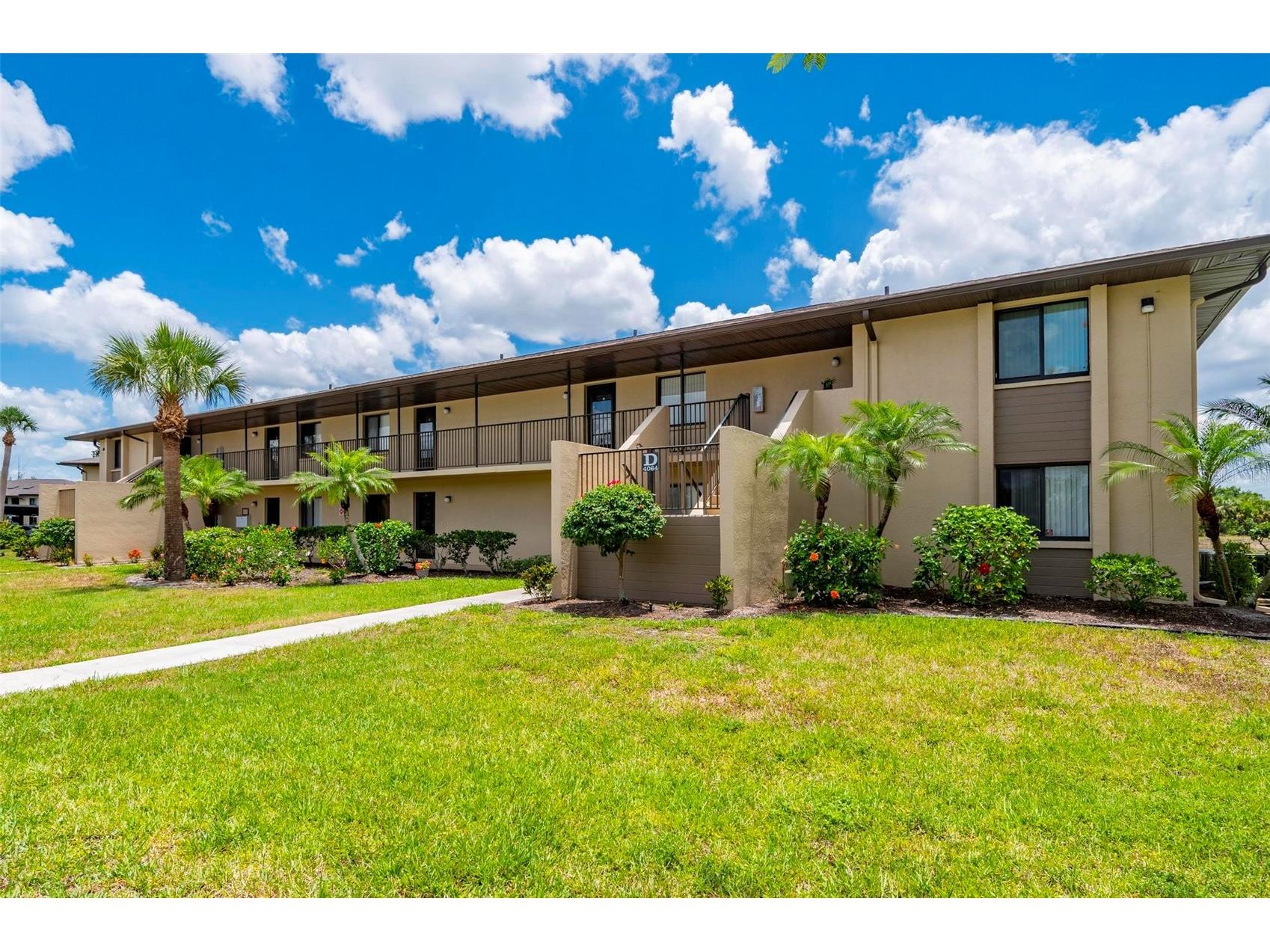 4064 Oakview Drive #D9 Port Charlotte FL 33980 C7526429 image32