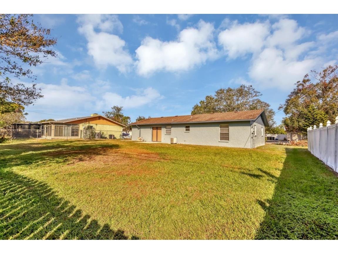 4064 Velarde Lane Sarasota FL 34235 A4632642 image3