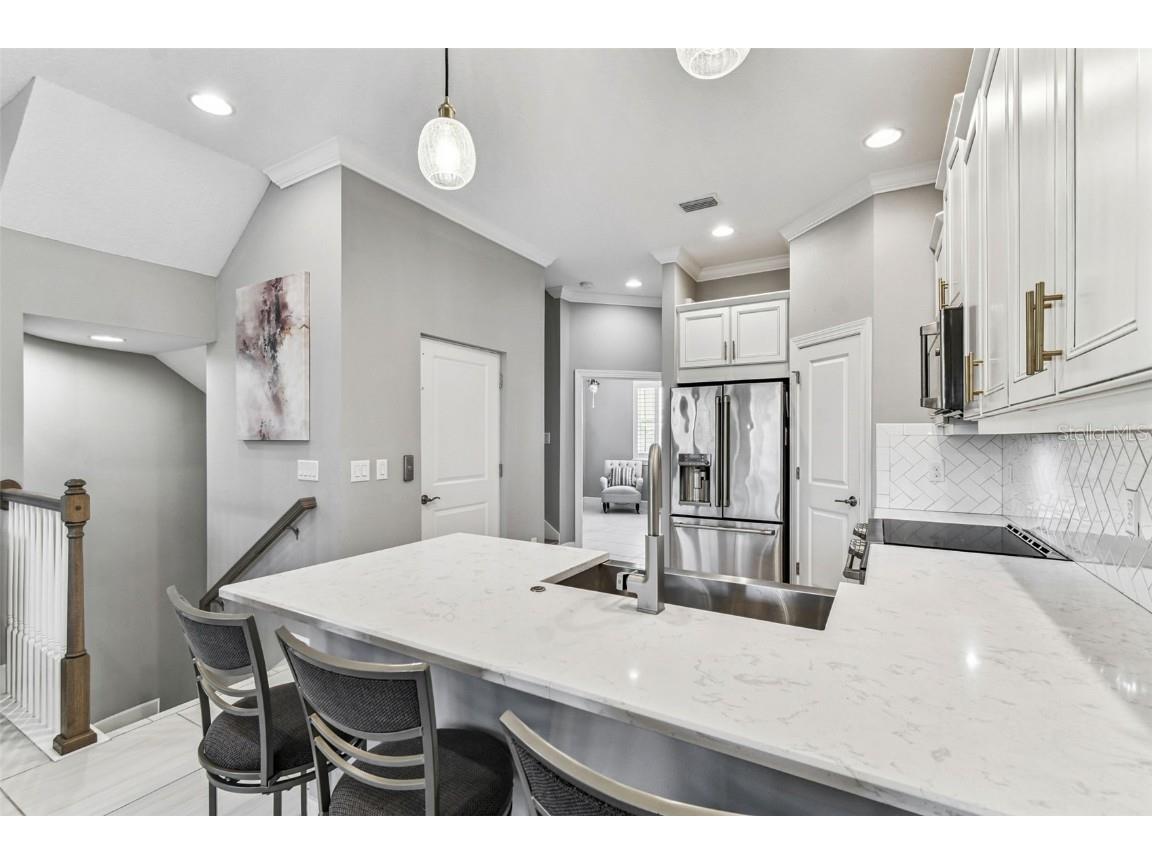 4065 Rocky Shores Drive Tampa FL 33634 TB8438461 image17