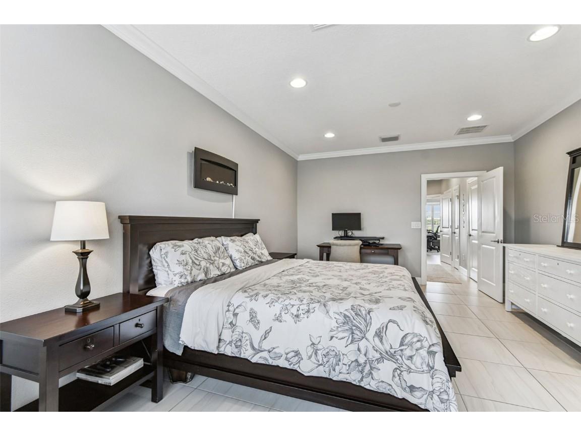 4065 Rocky Shores Drive Tampa FL 33634 TB8438461 image27