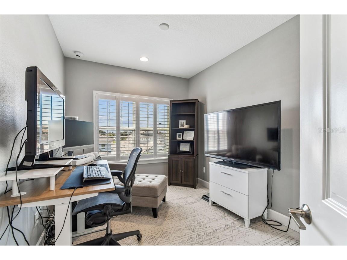 4065 Rocky Shores Drive Tampa FL 33634 TB8438461 image39