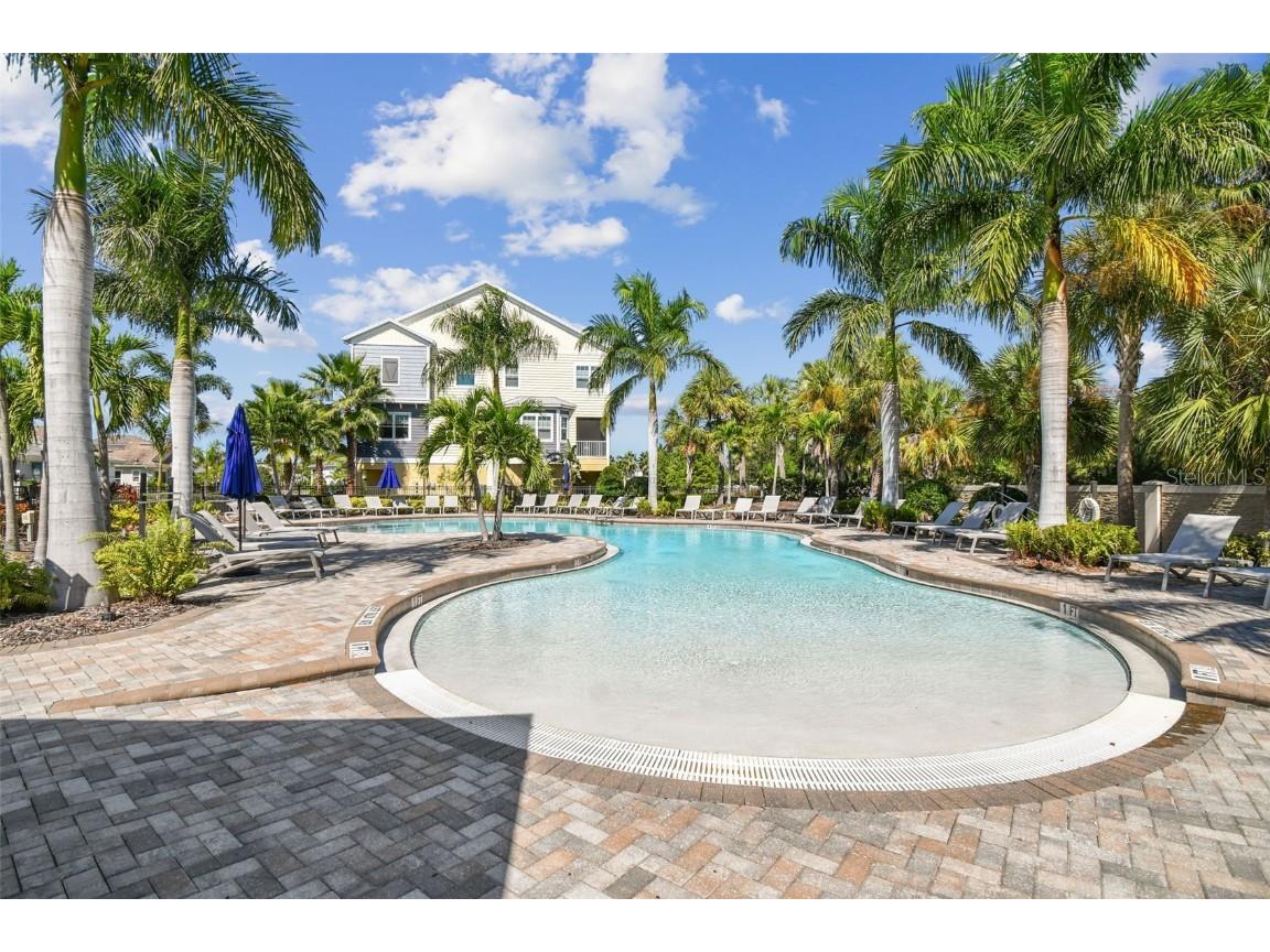 4065 Rocky Shores Drive Tampa FL 33634 TB8438461 image53