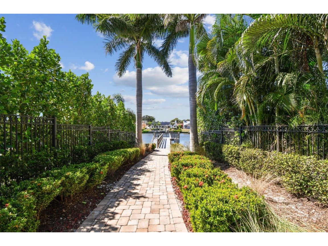 4065 Rocky Shores Drive Tampa FL 33634 TB8438461 image55