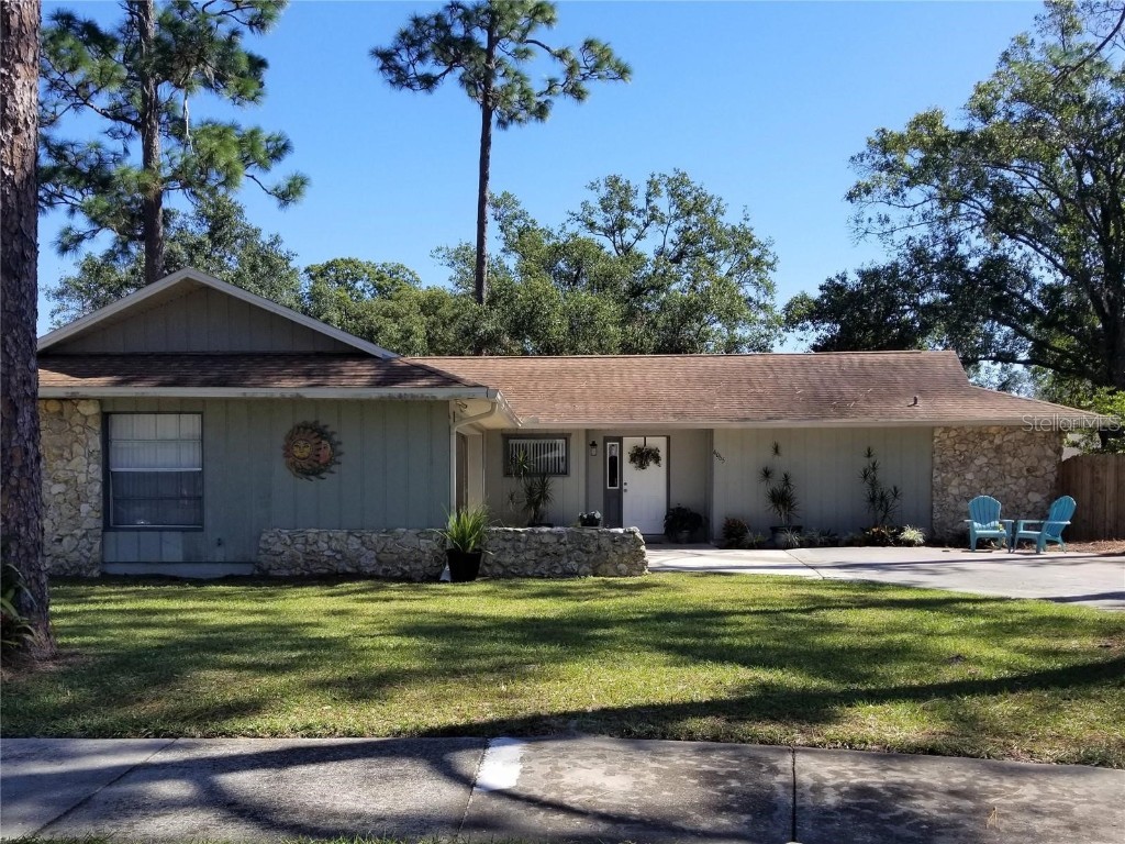 4065 Rose Petal Lane Orlando FL 32808 - LAKE ORLANDO O6162136 image1