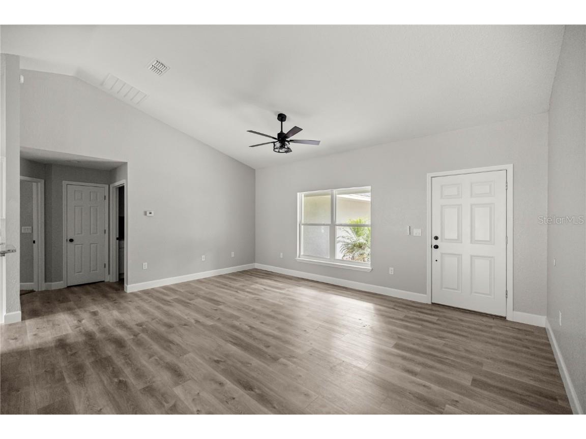 4065 SW 5th Avenue Ocala FL 34471 OM705256 image6