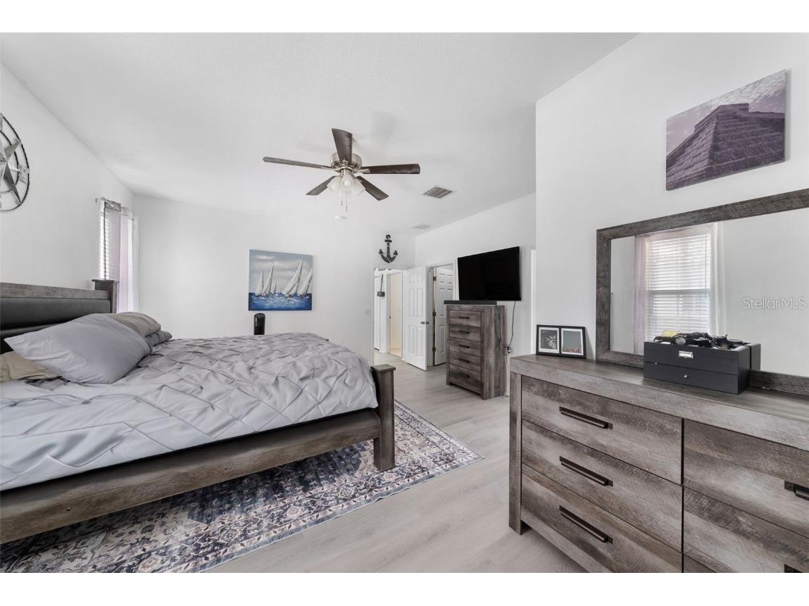 4068 Alan Drive Largo FL 33771 TB8446747 image22