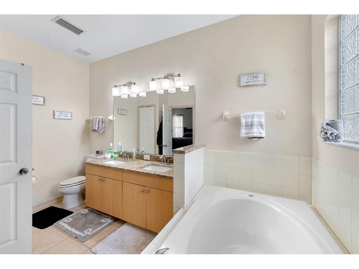 4068 Alan Drive Largo FL 33771 TB8446747 image24