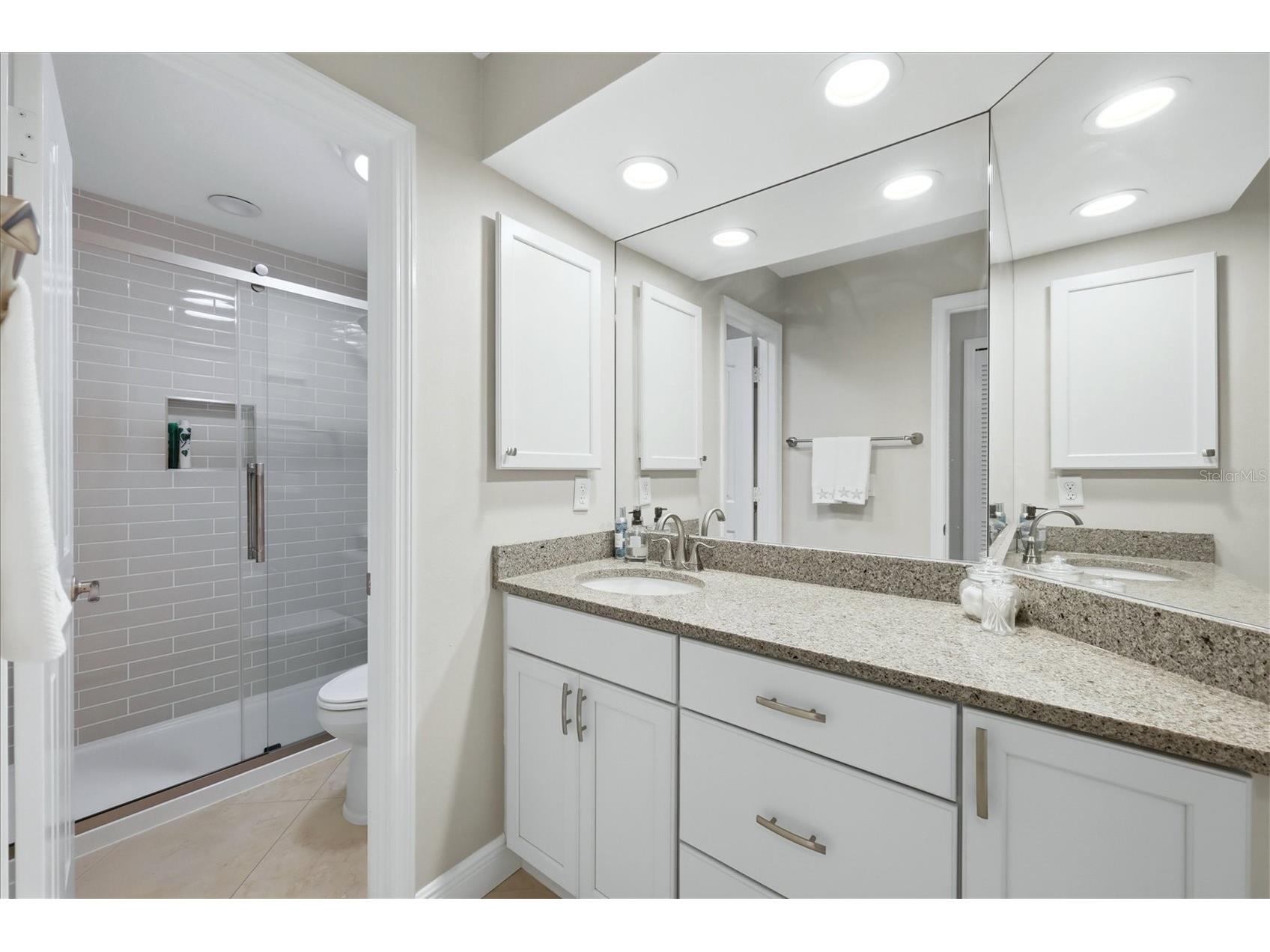 4068 Lyndhurst Court Sarasota FL 34235 A4690209 image20