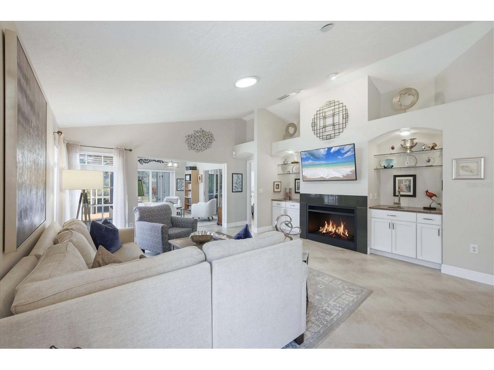 4068 Lyndhurst Court Sarasota FL 34235 A4690209 image5