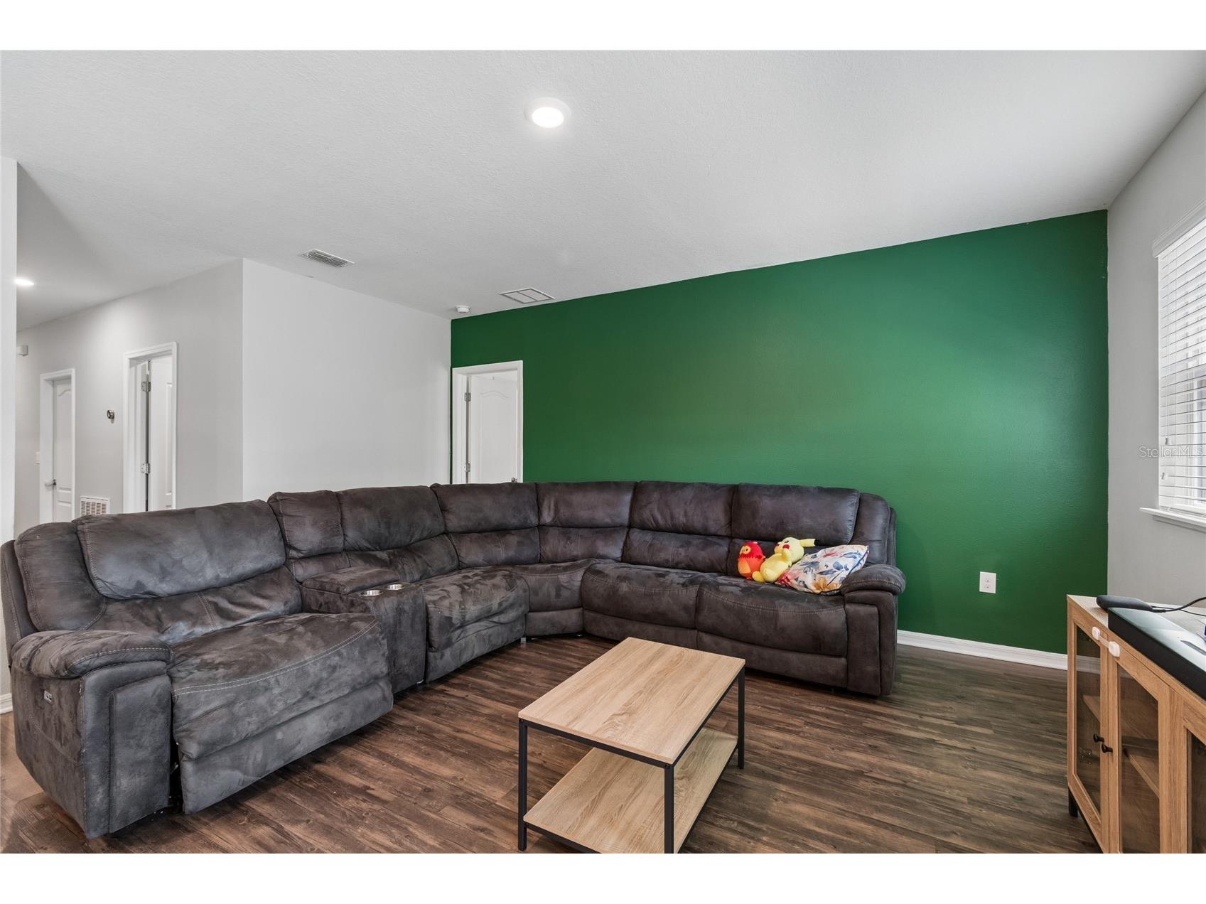 4068 Mendota Avenue Spring Hill FL 34606 TB8526483 image11