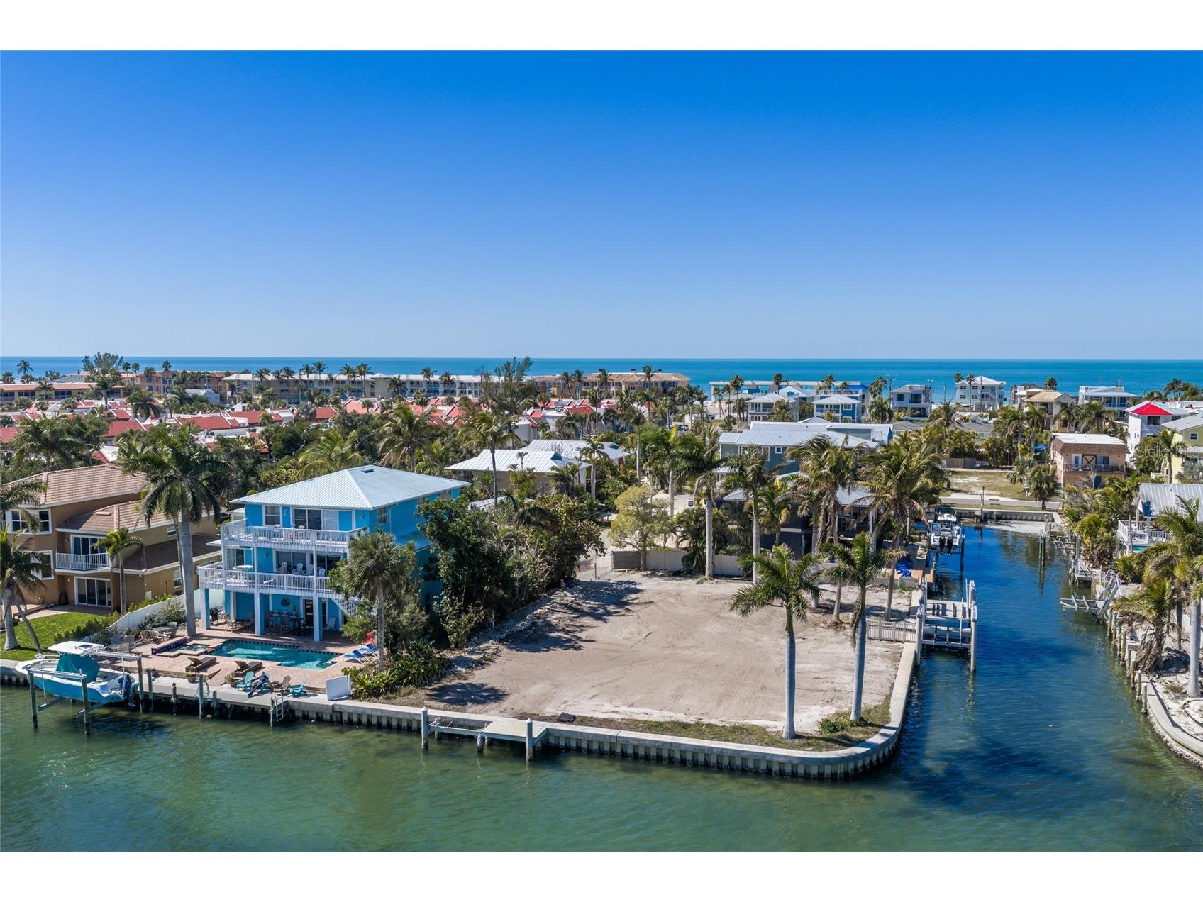 407 20th Place Bradenton Beach FL 34217 A4684008 image10