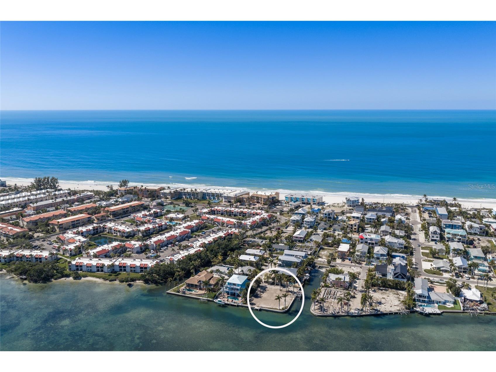 407 20th Place Bradenton Beach FL 34217 A4684008 image12