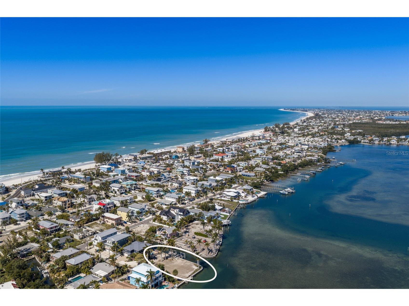 407 20th Place Bradenton Beach FL 34217 A4684008 image14