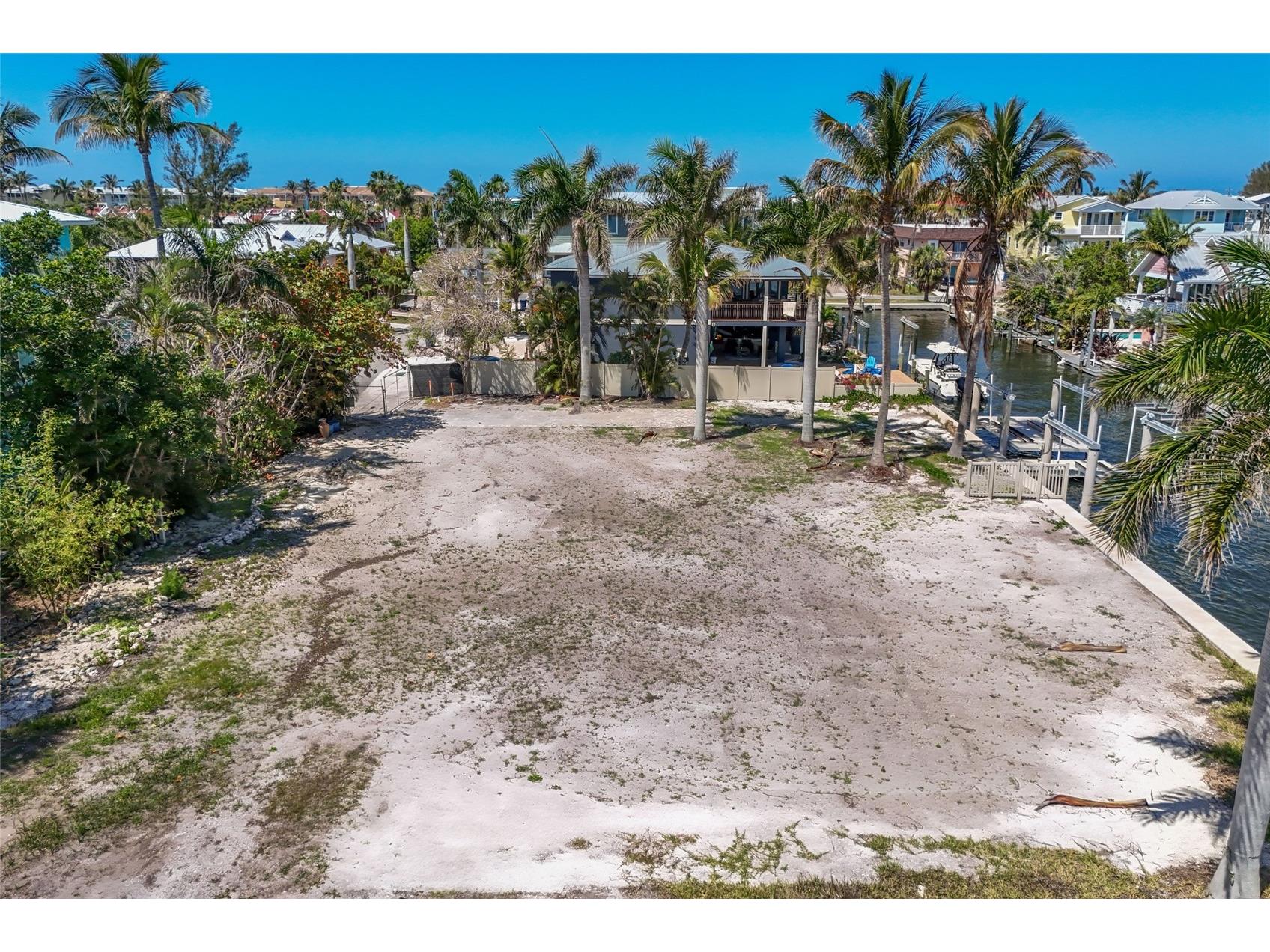 407 20th Place Bradenton Beach FL 34217 A4684008 image20