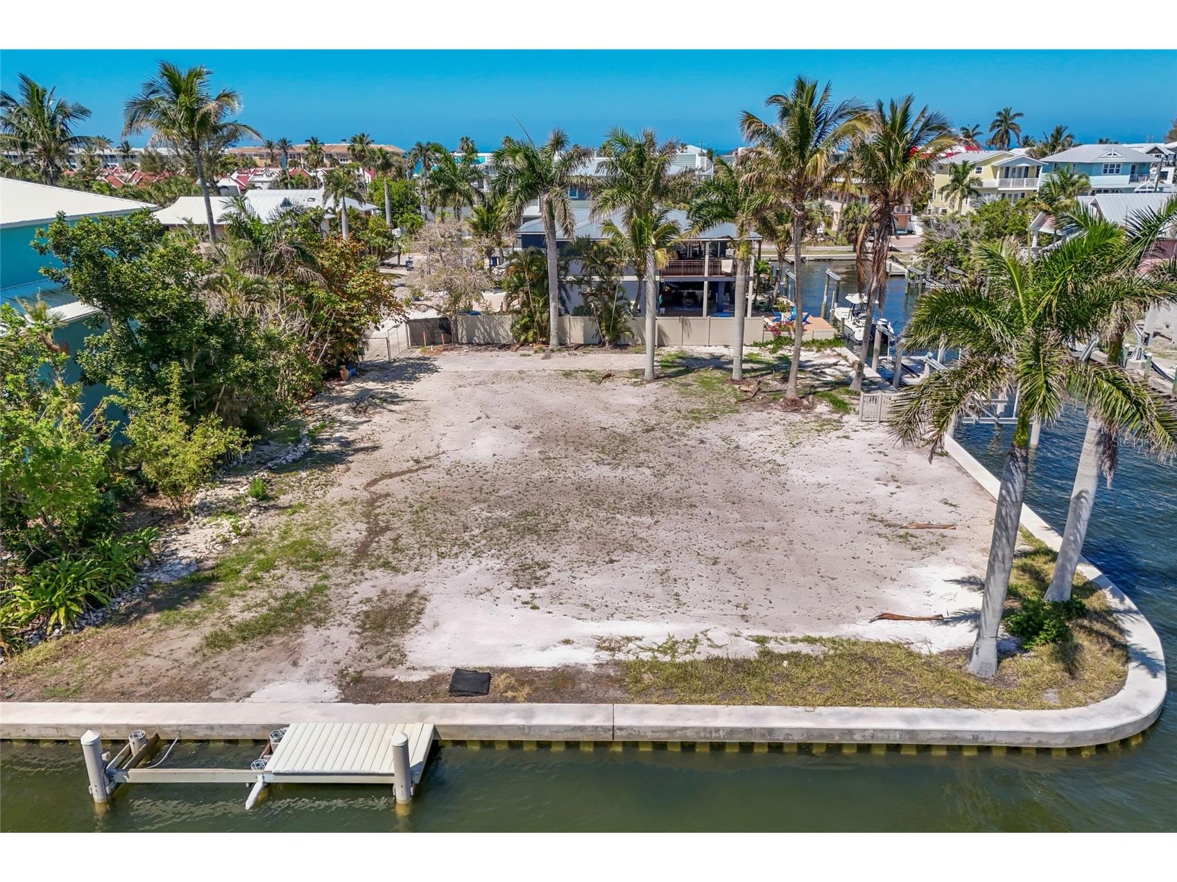 407 20th Place Bradenton Beach FL 34217 A4684008 image4